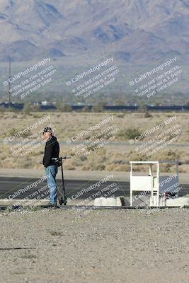 media/Dec-04-2025-Racers Edge (Thu) [[5ebc9f124d]]/1-Track Walk/